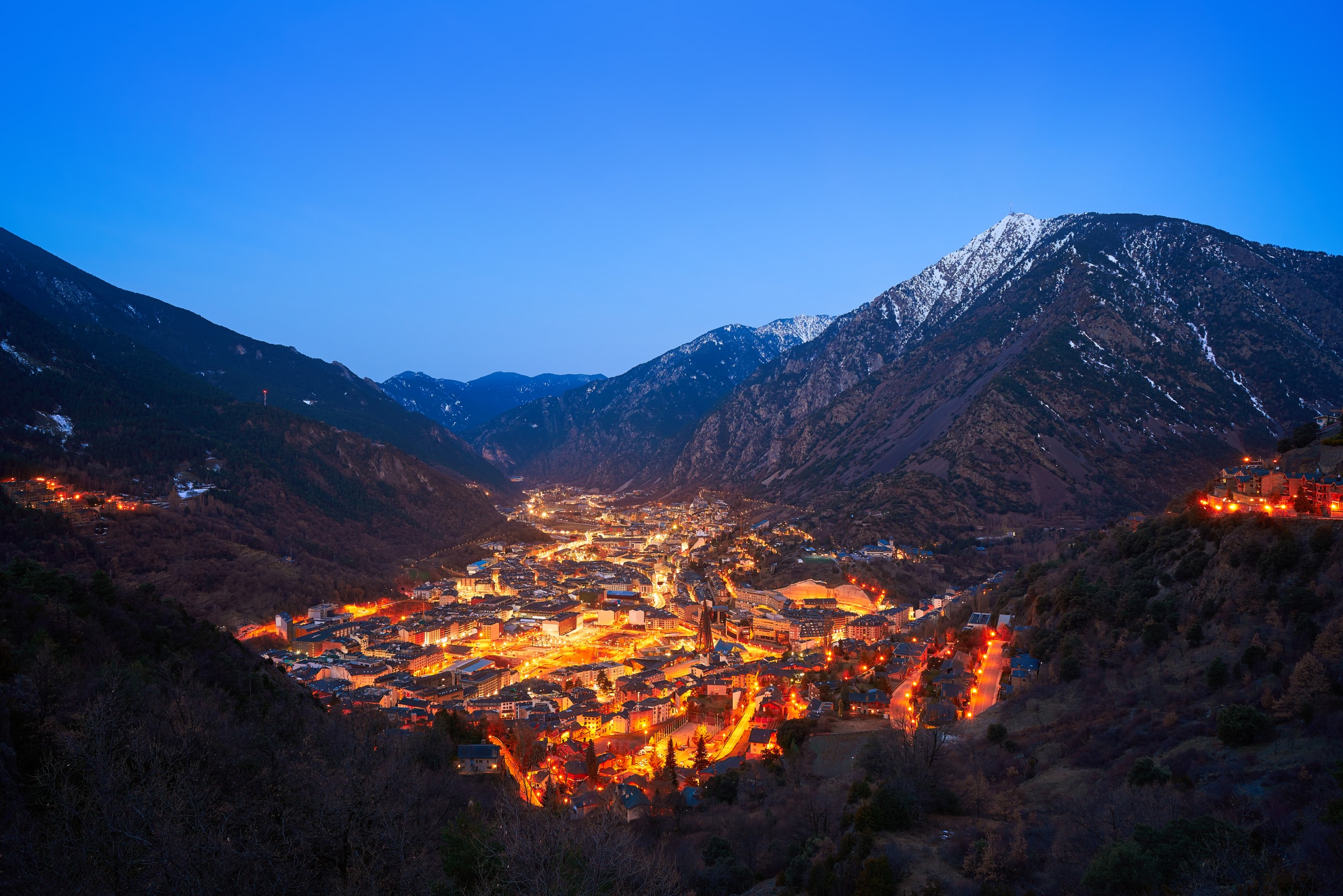Andorra,La,Vella,Skyline,At,Sunset,In,Pyrenees,Mountains